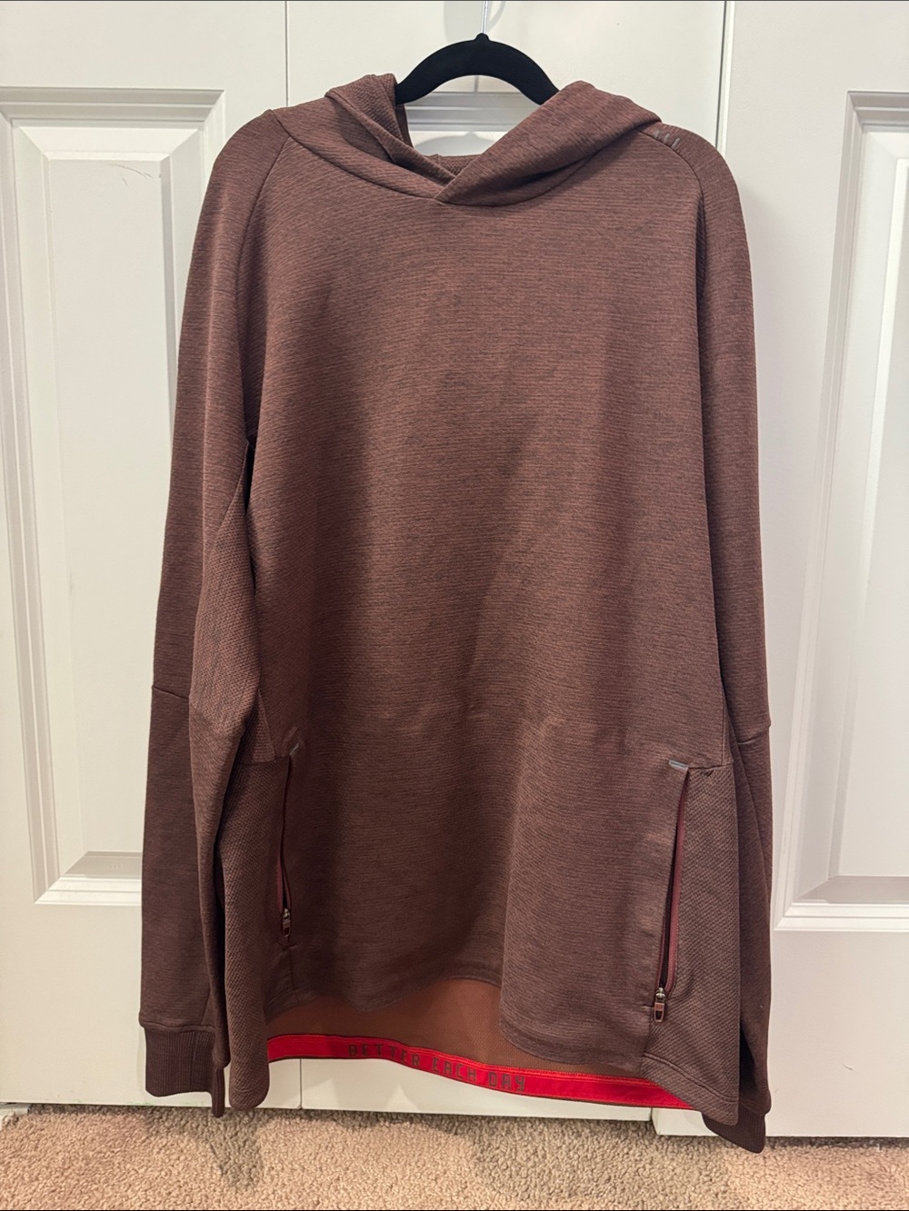 Men's Hooded Pullover Sweater in Burgundy